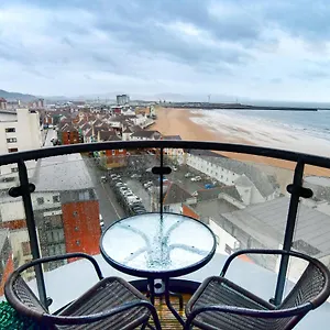 Meridian Quay Apartments, By Jsw Short Swansea